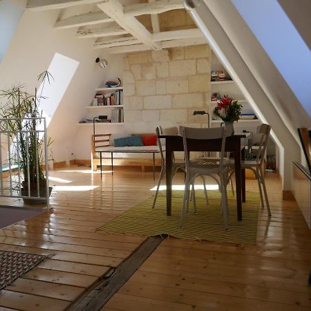 L Escalier Rouge Apartment Tours Bagian luar foto