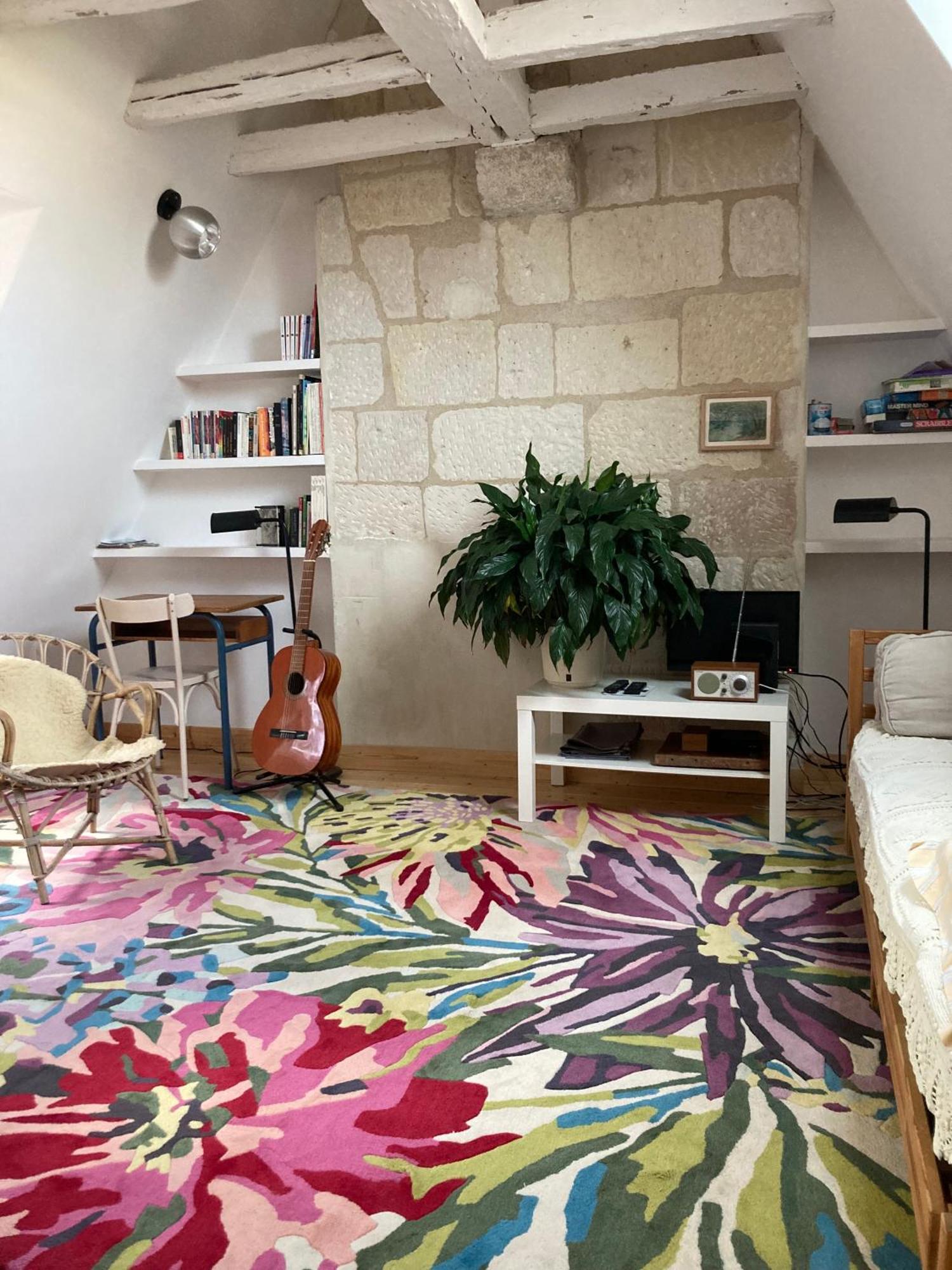 L Escalier Rouge Apartment Tours Bagian luar foto